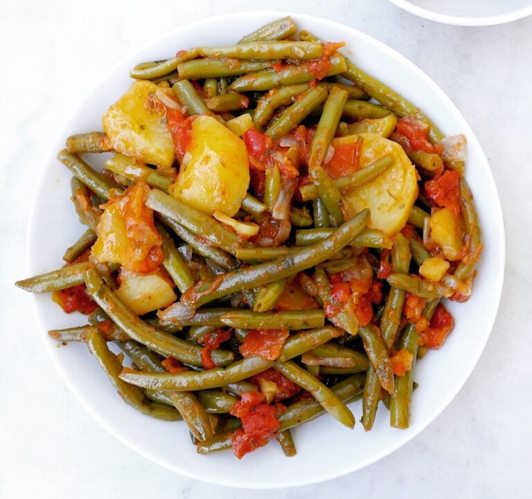 Greek Green Beans Fasolakia Lathera