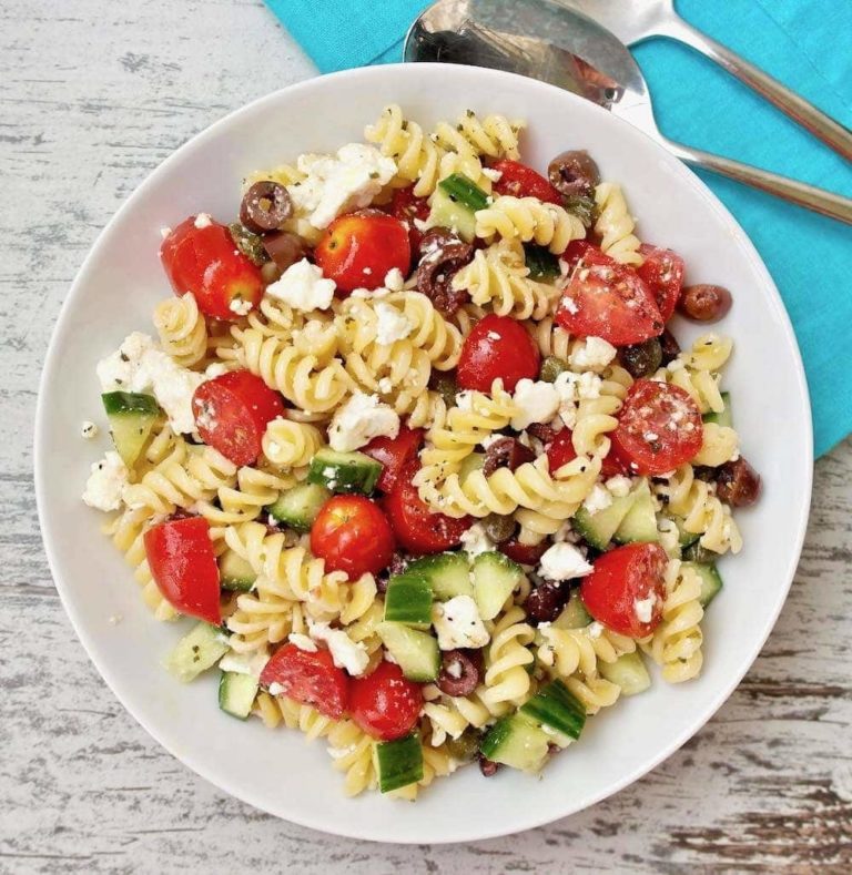 Classic Greek Pasta Salad